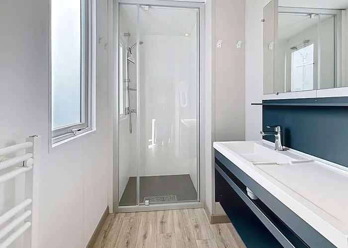 بيت للعطل Mobil-home Confort 3 Ch, Piscine Chauffee, 200m Plage, Parking, Wifi, Animaux Admis - Fr-1-361a-72 *